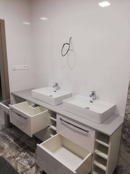 150img-20211217-185249-150